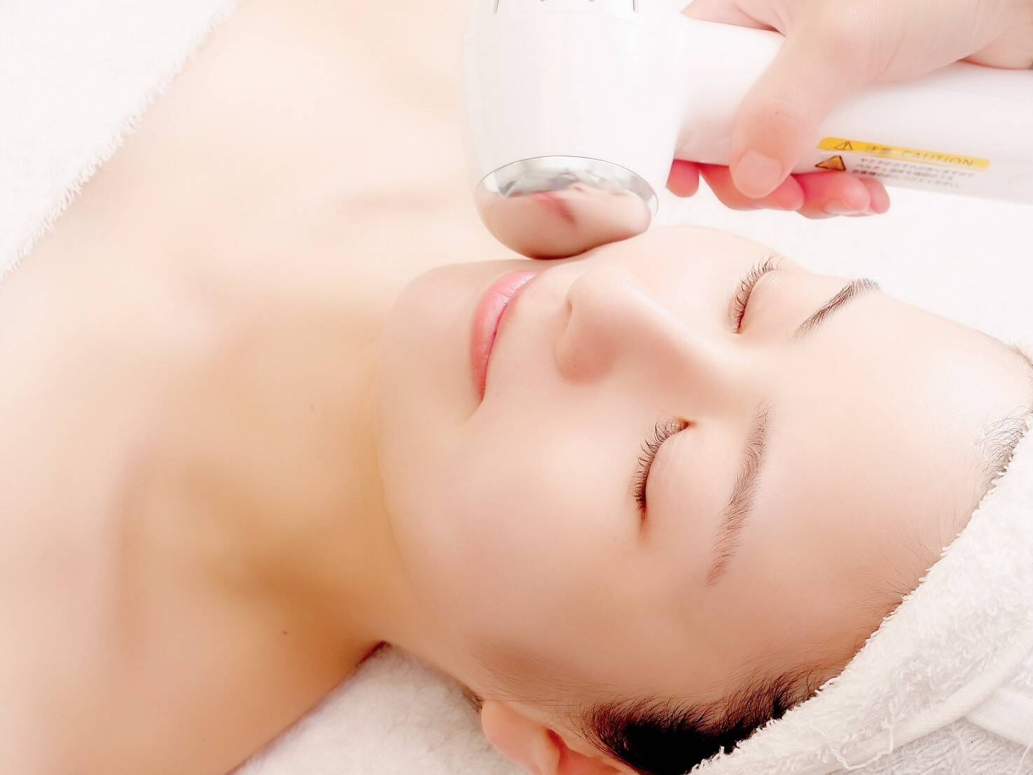 Facial Beauty | MENARD OSAKA メナード化粧品 大阪心斎橋筋店